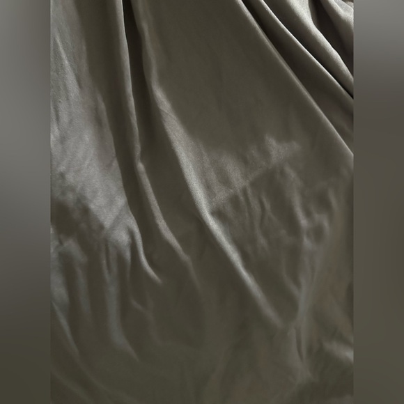 Light Up The Mandalorian Costume for Kids Costume Halloween Costume - Picture 3 of 9